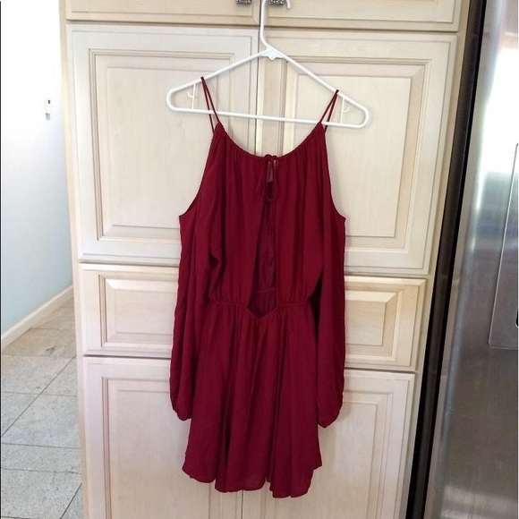 🆕 Irene’s Story: Cold Shoulder Dress w/ Cut-Out - Picture 2 of 2